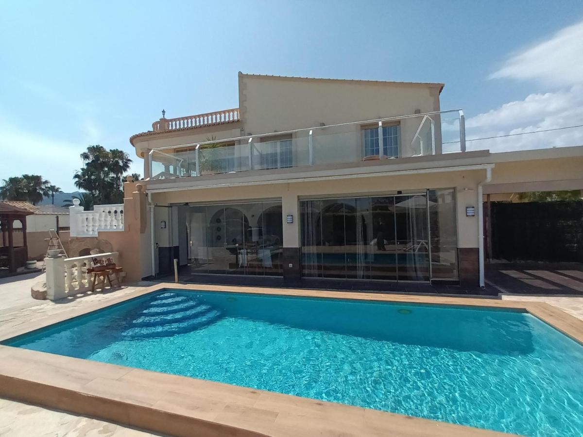 Villa Constantinos Apartamentos O Villa Completa 칼페 외부 사진